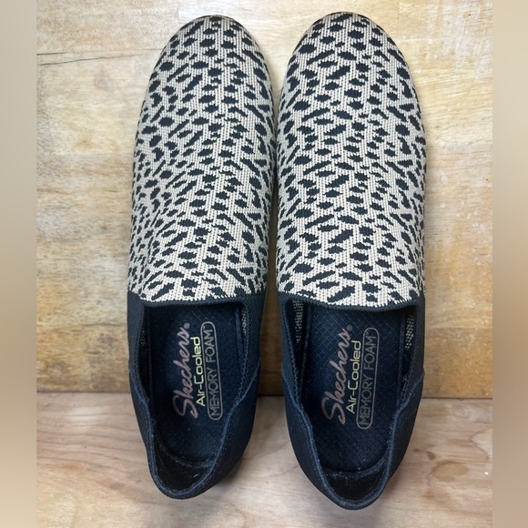 NWOT Skechers Cleo Prep Chic Leopard Knit Womens Size 9 Slip On Shoes Black Tan - Picture 6 of 8